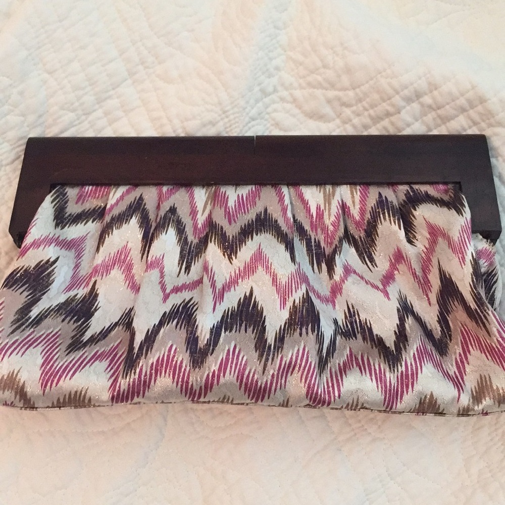 Aldo Clutch